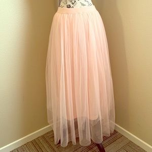 Cute Tulle Midi skirt